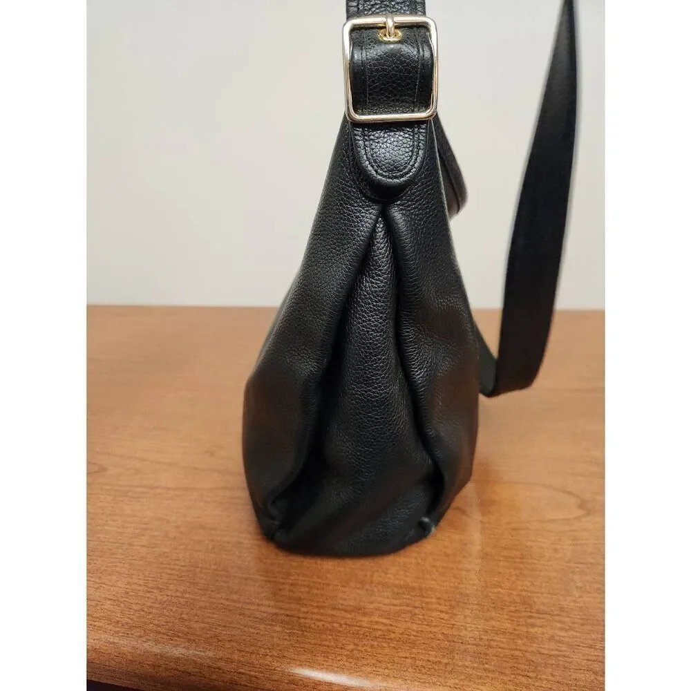 Coach Dufflette Pebble Leather Crossbody Bag Black 35775. See pictures for condi